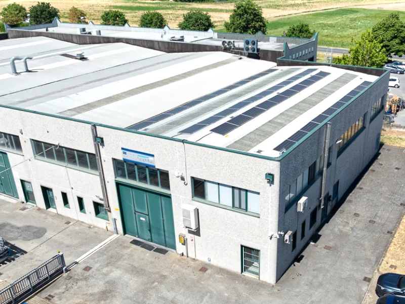 pannelli-fotovoltaici-per-aziende-e-industrie-modena